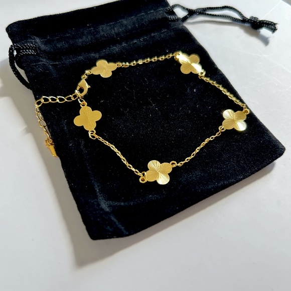 Four leaf clover bracelet Gold - Picture 1 of 4